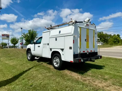 Another view of 2012 Chevrolet Silverado 3500HD 2WD Reg Cab 133.7" Work Truck for sale in Dayton, OH at Dayton Work Trucks