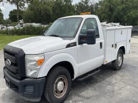White 2011 Ford Super Duty F-250 SRW 2WD Reg Cab 137" XL for sale in Dayton, OH