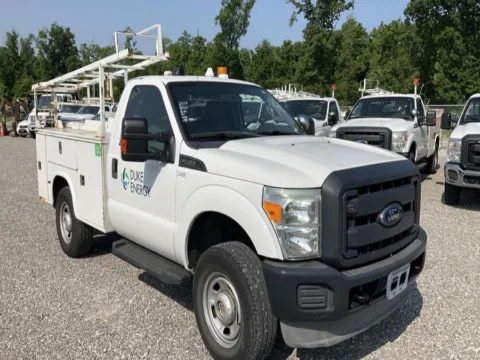 Photos of 2013 Ford Super Duty F-350 SRW 4WD Reg Cab 137" XL for sale in Dayton, OH at Dayton Work Trucks