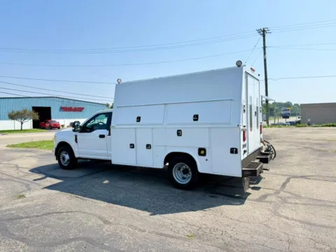 Another view of 2018 Ford Super Duty F-350 DRW XL 2WD Reg Cab 145" WB 60" CA for sale in Dayton, OH at Dayton Work Trucks