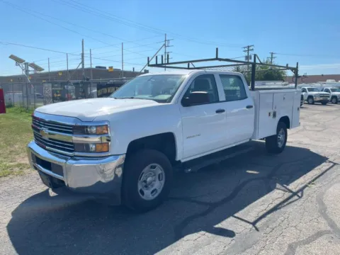 White 2017 Chevrolet Silverado 2500HD 4WD Crew Cab 167.7" Work Truck for sale in Dayton, OH