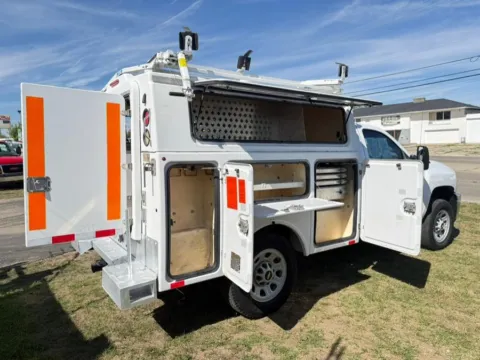 More photos of 2012 Chevrolet Silverado 2500HD 2WD Reg Cab 133.7" Work Truck at Dayton Work Trucks, OH