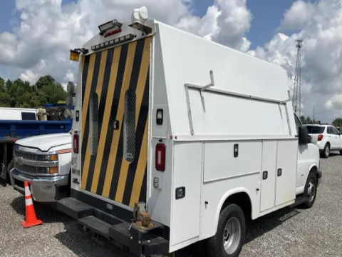 Another view of 2018 GMC Savana Commercial Cutaway 3500 Van 139" for sale in Dayton, OH at Dayton Work Trucks