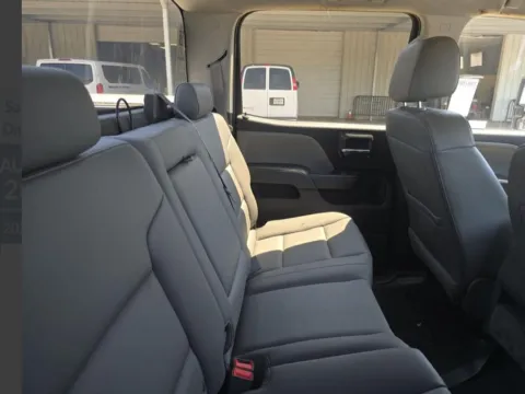 More photos of 2016 Chevrolet Silverado 2500HD 2WD Crew Cab 167.7" Work Truck at Dayton Work Trucks, OH