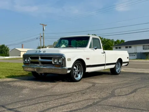 White 1969 GMC Sierra C10 C10 c15 C/K for sale in Dayton, OH