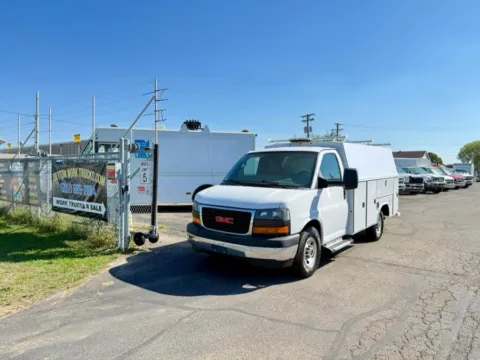 White 2017 GMC Savana Commercial Cutaway 3500 Van 139" for sale in Dayton, OH
