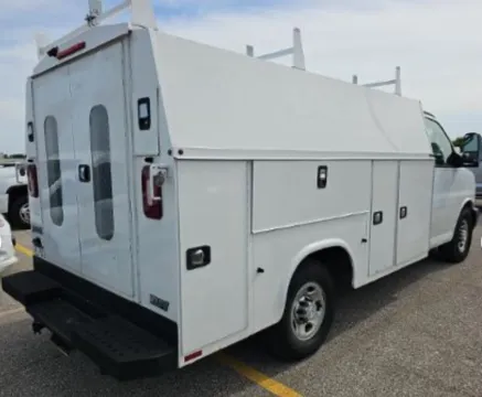 Photos of 2017 Chevrolet Express Commercial Cutaway 3500 Van 139" for sale in Dayton, OH at Dayton Work Trucks