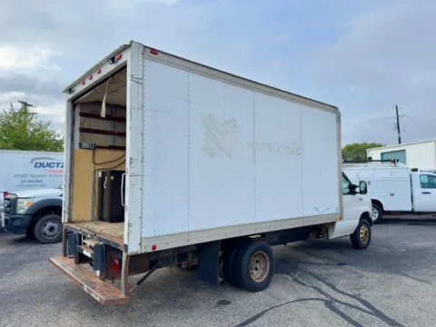 More photos of 2003 Ford Econoline Commercial Cutaway E-350 Super Duty 158" WB DRW at Dayton Work Trucks, OH