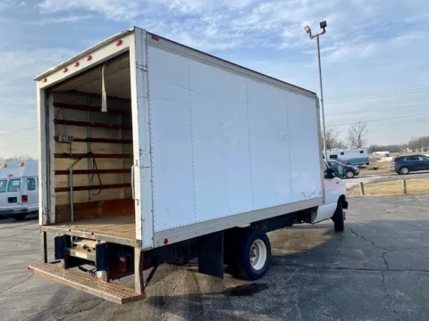 More photos of 2003 Ford Econoline Commercial Cutaway E-350 Super Duty 158" WB DRW at Dayton Work Trucks, OH