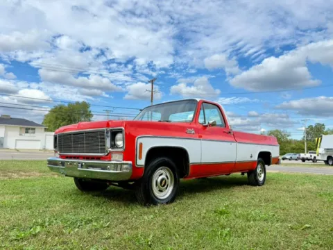 Orange 1976 GMC Sierra C10 1500 Square Body for sale in Dayton, OH