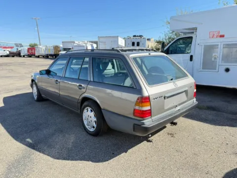 Photos of 1987 Mercedes-Benz 300 Series 4dr Wagon 300TD Auto for sale in Dayton, OH at Dayton Work Trucks