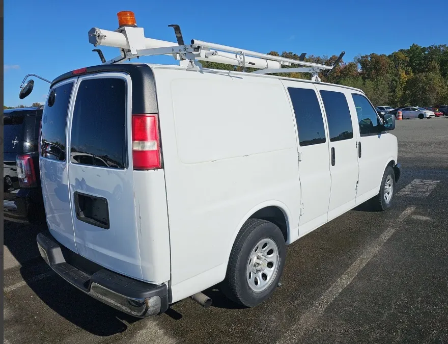 2011 Chevrolet Express Cargo Work Van