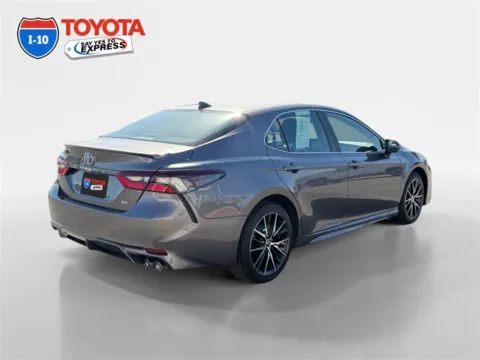 More photos of 2024 Toyota Camry SE at I-10 Toyota, CA