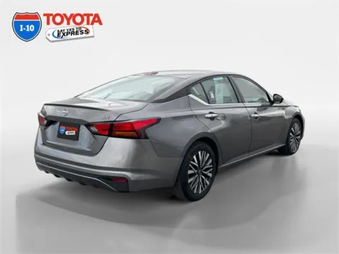 More photos of 2024 Nissan Altima 2.5 SV at I-10 Toyota, CA
