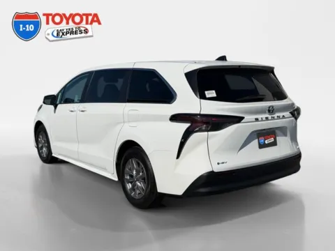 Another view of 2025 Toyota Sienna LE for sale in Indio, CA at I-10 Toyota