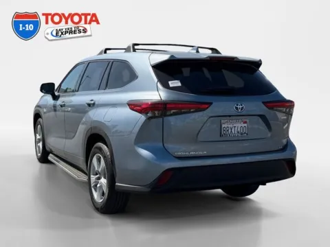 Another view of 2020 Toyota Highlander Hybrid LE for sale in Indio, CA at I-10 Toyota