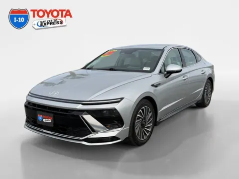 Silver 2025 Hyundai Sonata Hybrid SEL for sale in Indio, CA