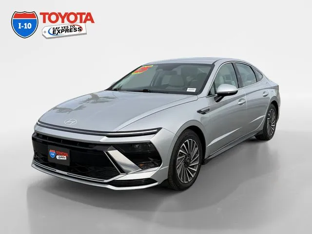 2025 Hyundai Sonata SEL's photo