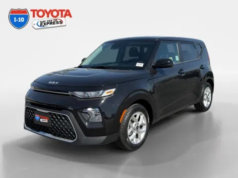 Black 2022 Kia Soul LX for sale in Indio, CA