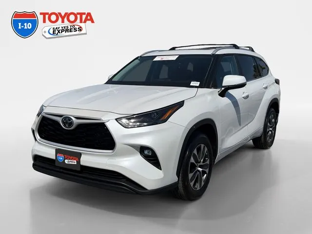 Unknown 2025 Toyota Highlander XLE for sale in Indio, CA