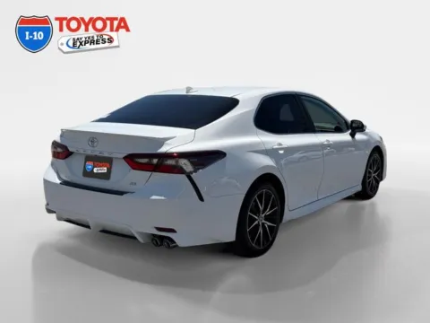 More photos of 2024 Toyota Camry SE at I-10 Toyota, CA