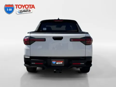 More photos of 2023 Hyundai Santa Cruz SEL at I-10 Toyota, CA