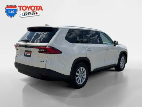 More photos of 2024 Toyota Grand Highlander Hybrid XLE at I-10 Toyota, CA