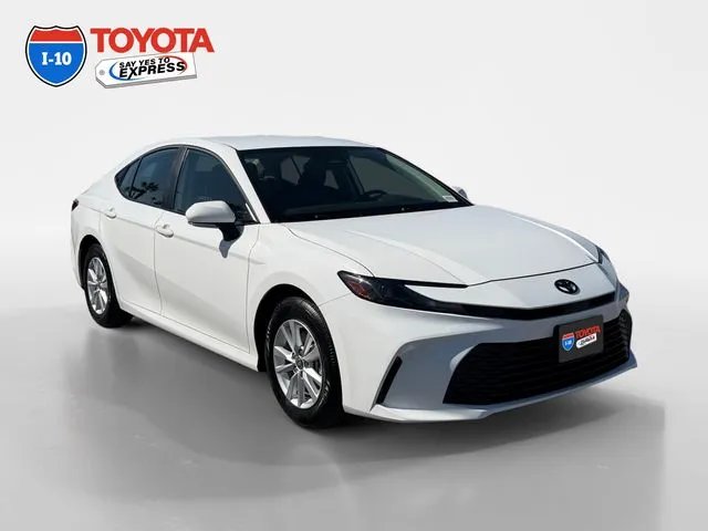 Toyota Camry photo 7