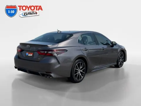 More photos of 2024 Toyota Camry SE at I-10 Toyota, CA