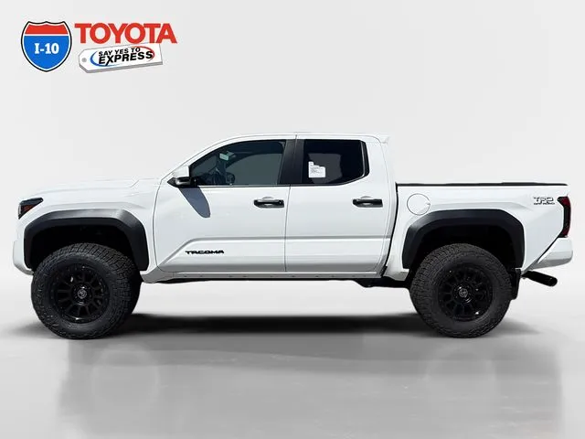 Toyota Tacoma photo 2