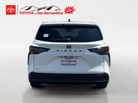 More photos of 2026 Toyota Sienna LE at I-10 Toyota, CA
