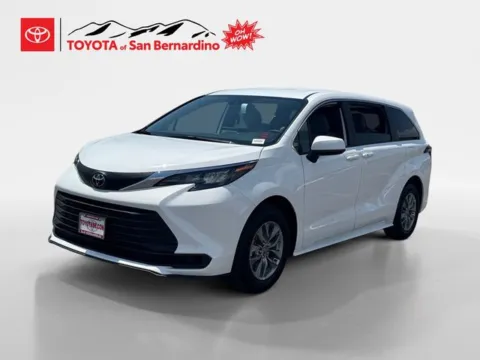 White 2026 Toyota Sienna LE for sale in Indio, CA