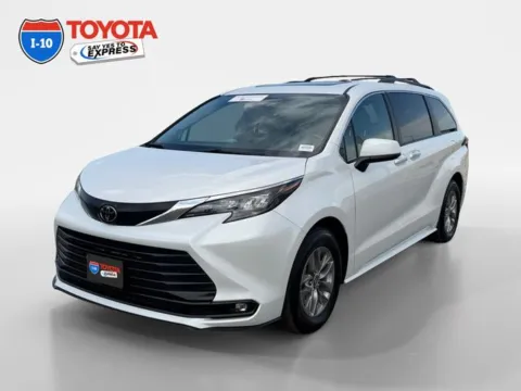 Unknown 2026 Toyota Sienna XLE for sale in Indio, CA
