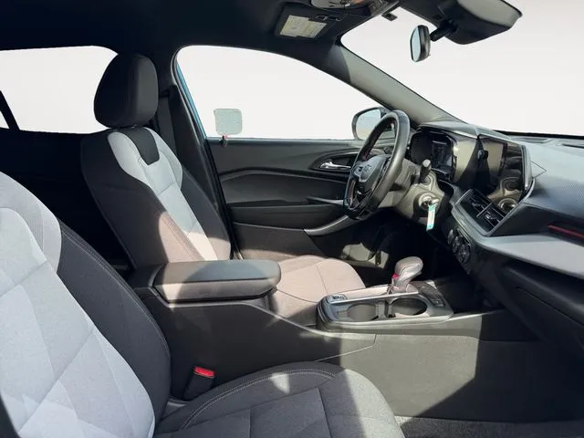 Chevrolet Trax photo 13