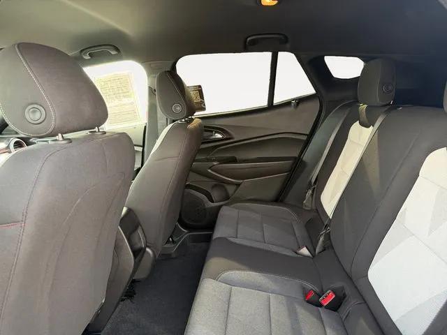 Chevrolet Trax photo 11