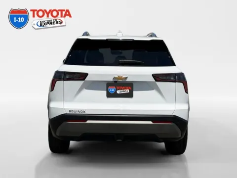 More photos of 2025 Chevrolet Equinox LT at I-10 Toyota, CA