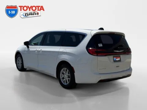 Another view of 2025 Chrysler Pacifica Select for sale in Indio, CA at I-10 Toyota