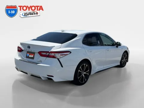 More photos of 2020 Toyota Camry Hybrid SE at I-10 Toyota, CA