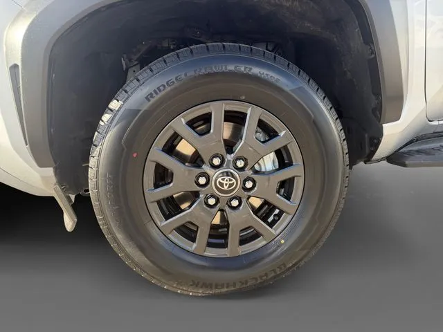 Toyota 4Runner photo 12