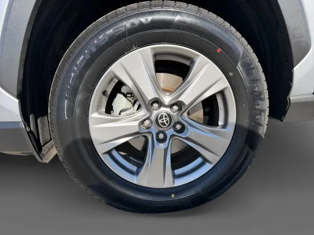 Toyota RAV4 photo 12