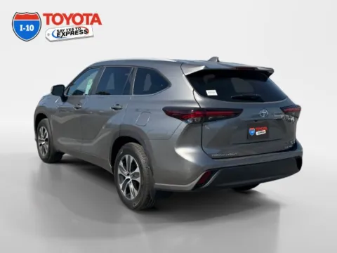 Another view of 2026 Toyota Highlander XLE for sale in Indio, CA at I-10 Toyota