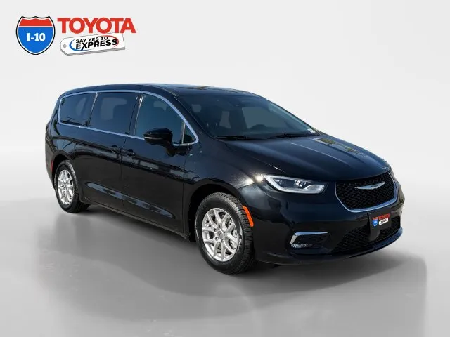 Chrysler Pacifica photo 7