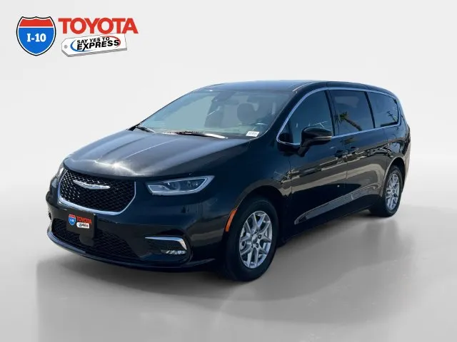 Black 2025 Chrysler Pacifica Select for sale in Indio, CA