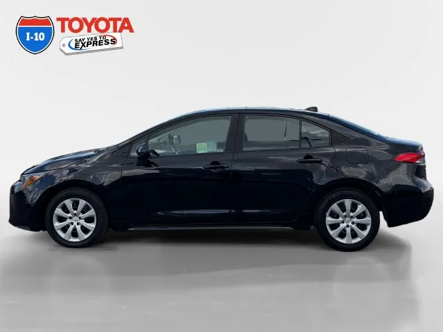 Toyota Corolla photo 2