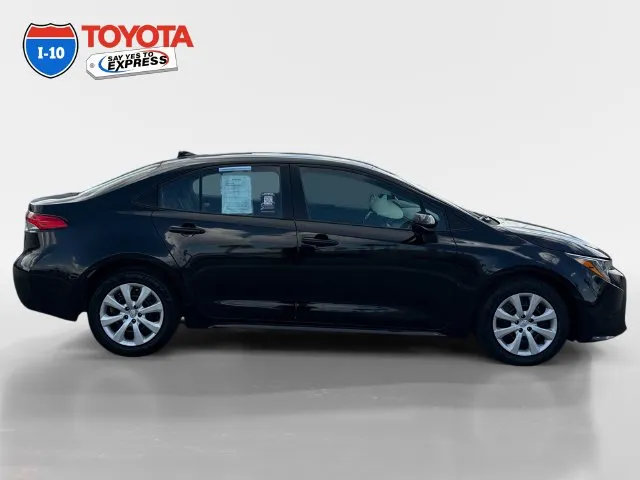Toyota Corolla photo 6