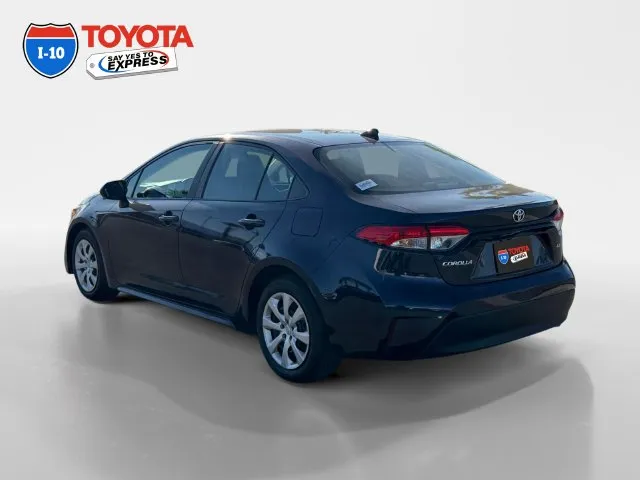 Toyota Corolla photo 3