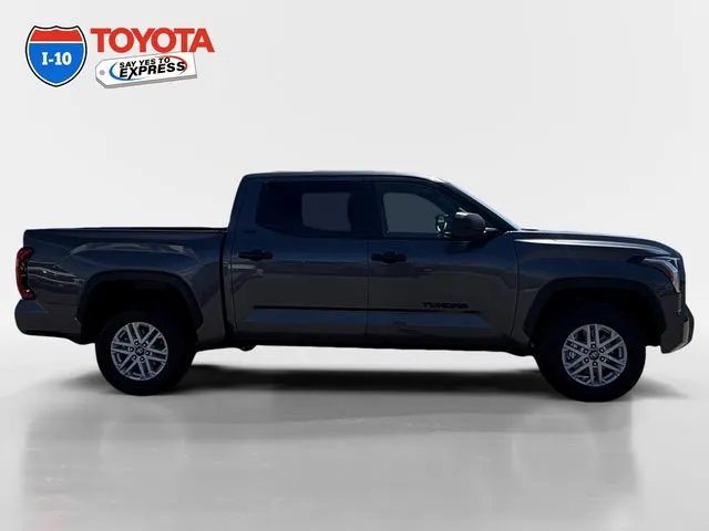 Toyota Tundra photo 6