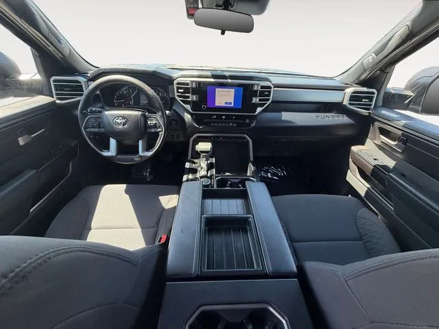 Toyota Tundra photo 10