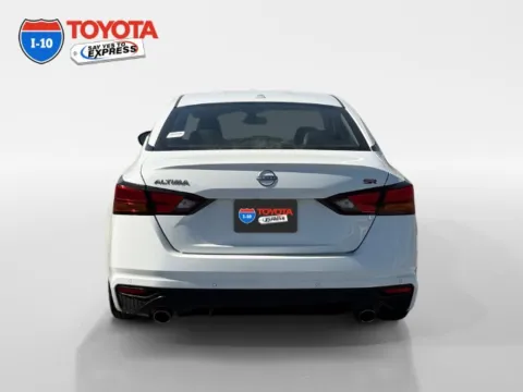 More photos of 2024 Nissan Altima 2.5 SR at I-10 Toyota, CA