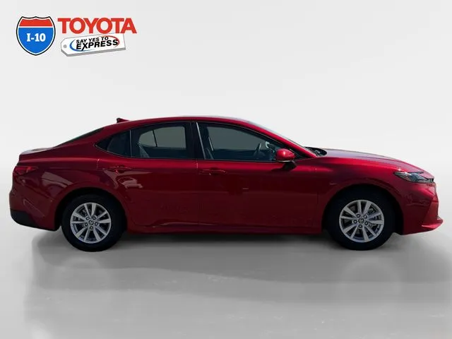 Toyota Camry photo 6